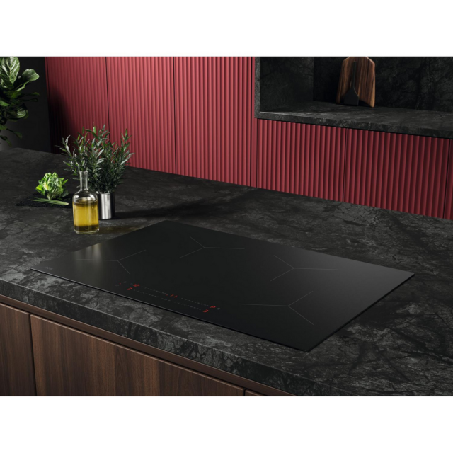 AEG SO84IA0BIT 77cm Induction Hob - Black