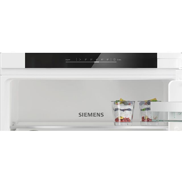 KI86NVSE0G, Built-in fridge-freezer with freezer at bottom