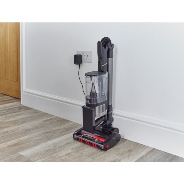Shark IZ420UKT Stratos Cordless Stick Vacuum Cleaner - 120 Minutes Run Time - Silver